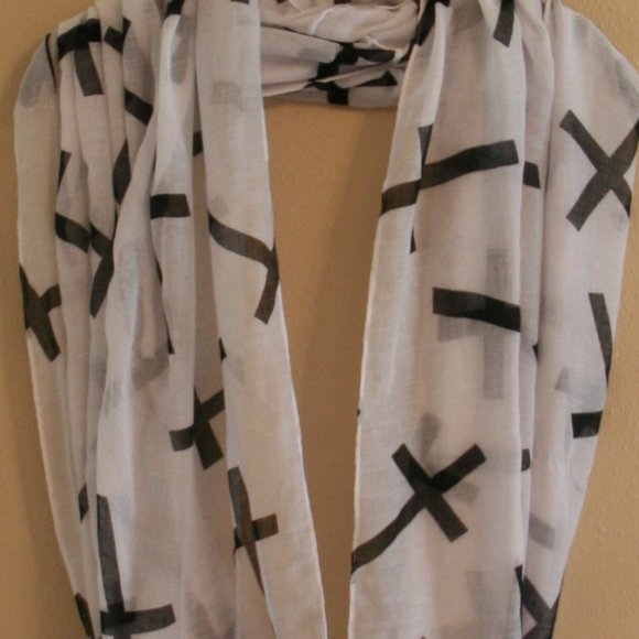 Cross Loop Scarf OS - Picture 2 of 2